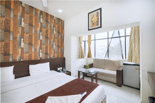 Hotel Palm View Residency image 11