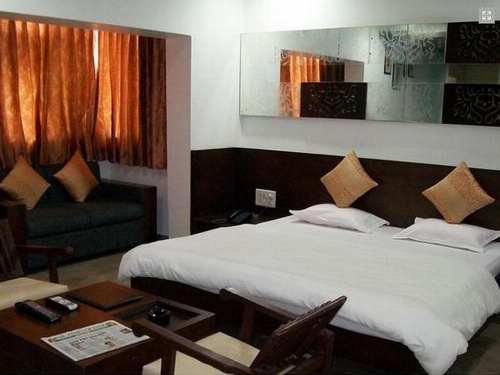 Hotel Palm View Residency image 9